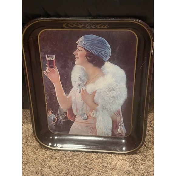 Coca-Cola‎ Vintage Metal Serving Tray Flapper Girl Drinkware Collectible - Picture 1 of 5
